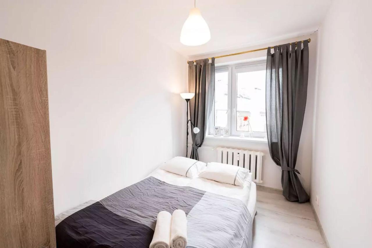 Wlodkowica Hostel Вроцлав Екстериор снимка