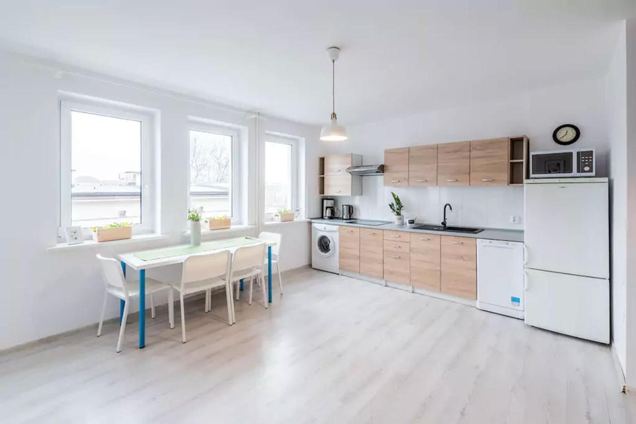 Wlodkowica Hostel Вроцлав Екстериор снимка